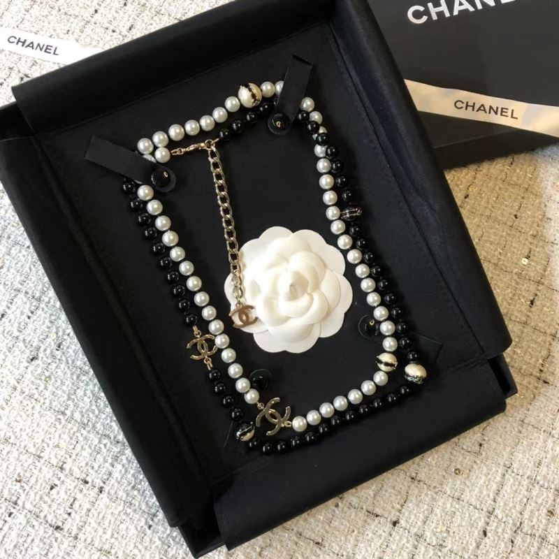 Ch**el necklaces